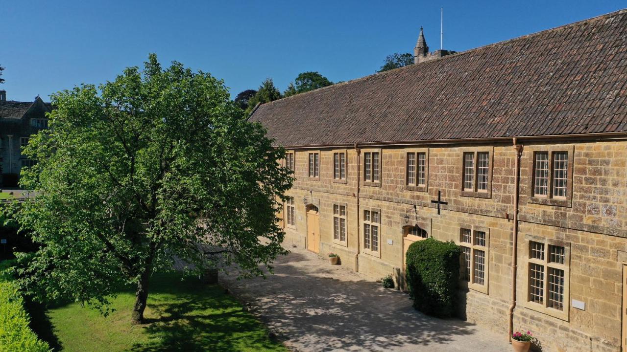 North Cadbury Court Coach Houses Экстерьер фото